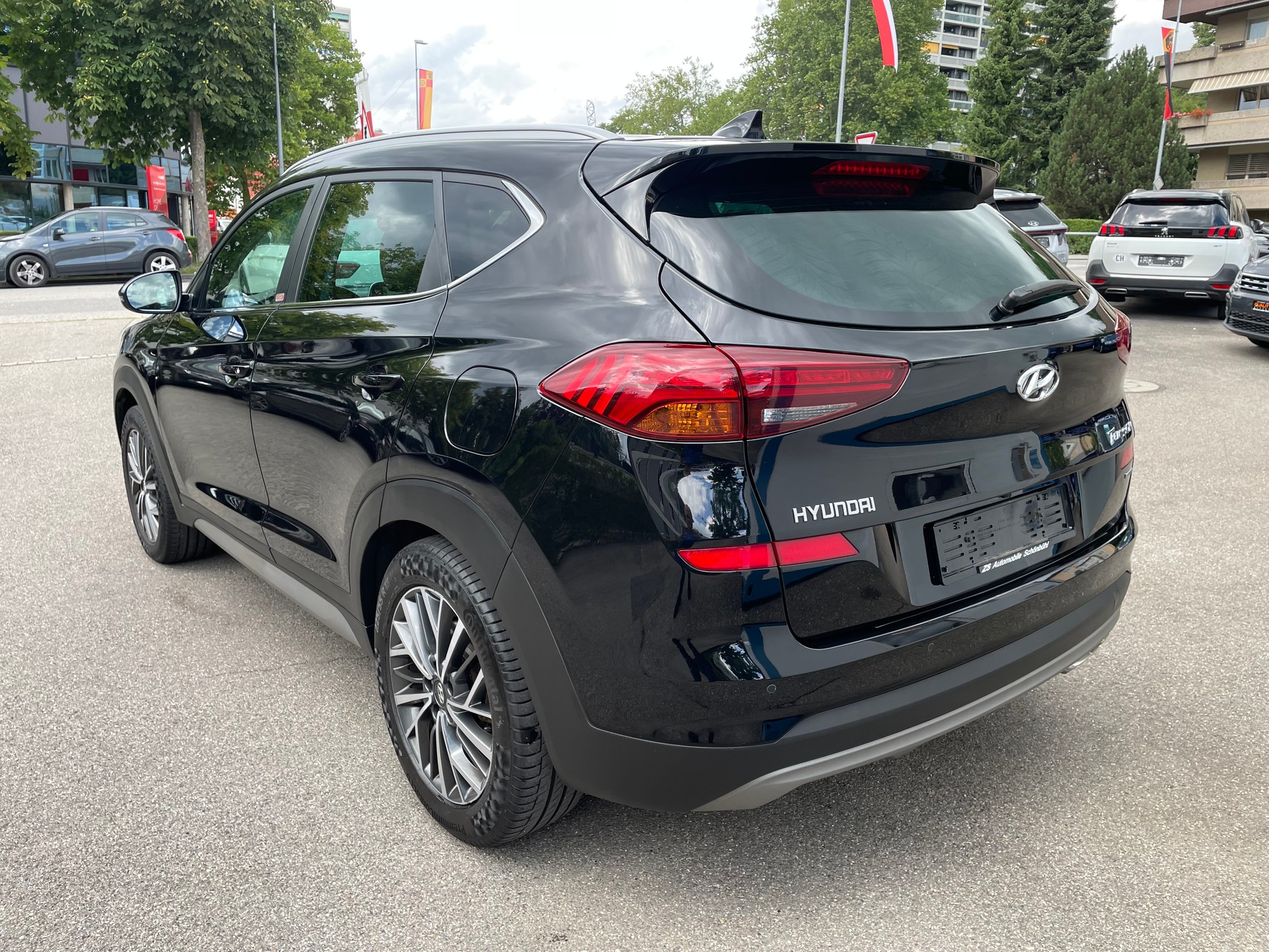 HYUNDAI Tucson 1.6 CRDI Amplia Mild Hybrid 4WD DCT-image-2
