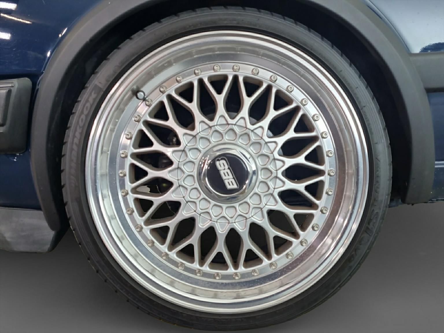 VW Golf 1300 GL-image-4