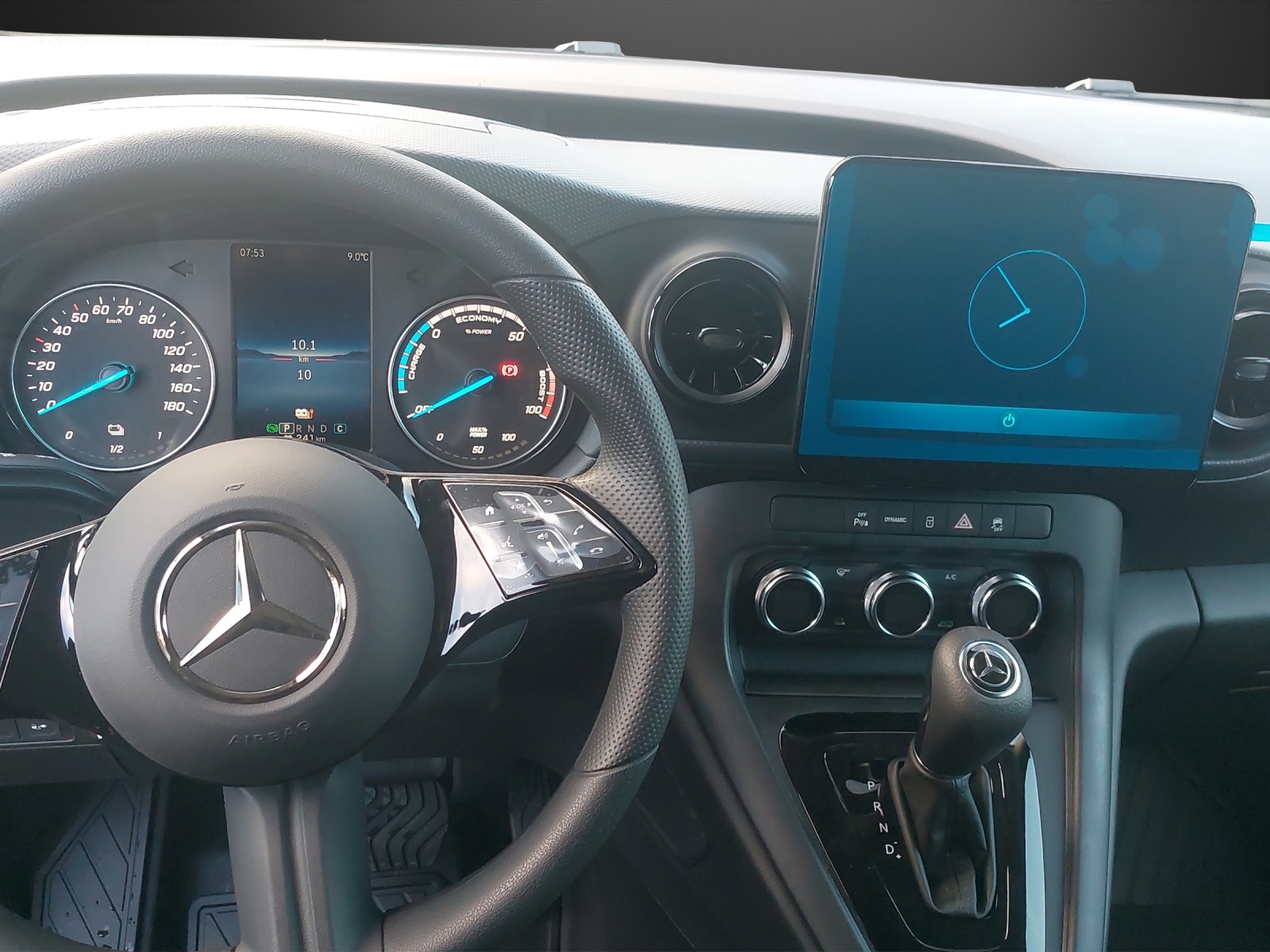 MERCEDES-BENZ eCitan 45kWh Pro-image-8
