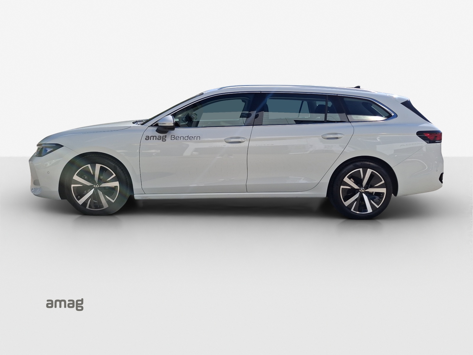 VW Passat Variant 2.0 TDI evo Business 4 Motion DSG-image-1
