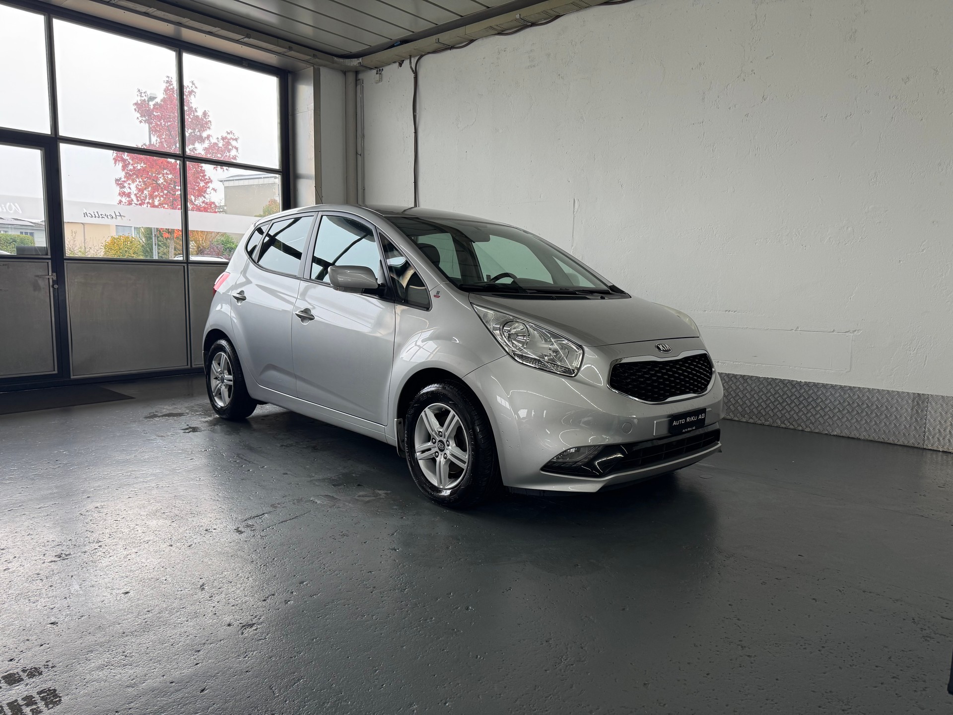 KIA Venga 1.4 CRDi Swiss Eco Edition-image-1