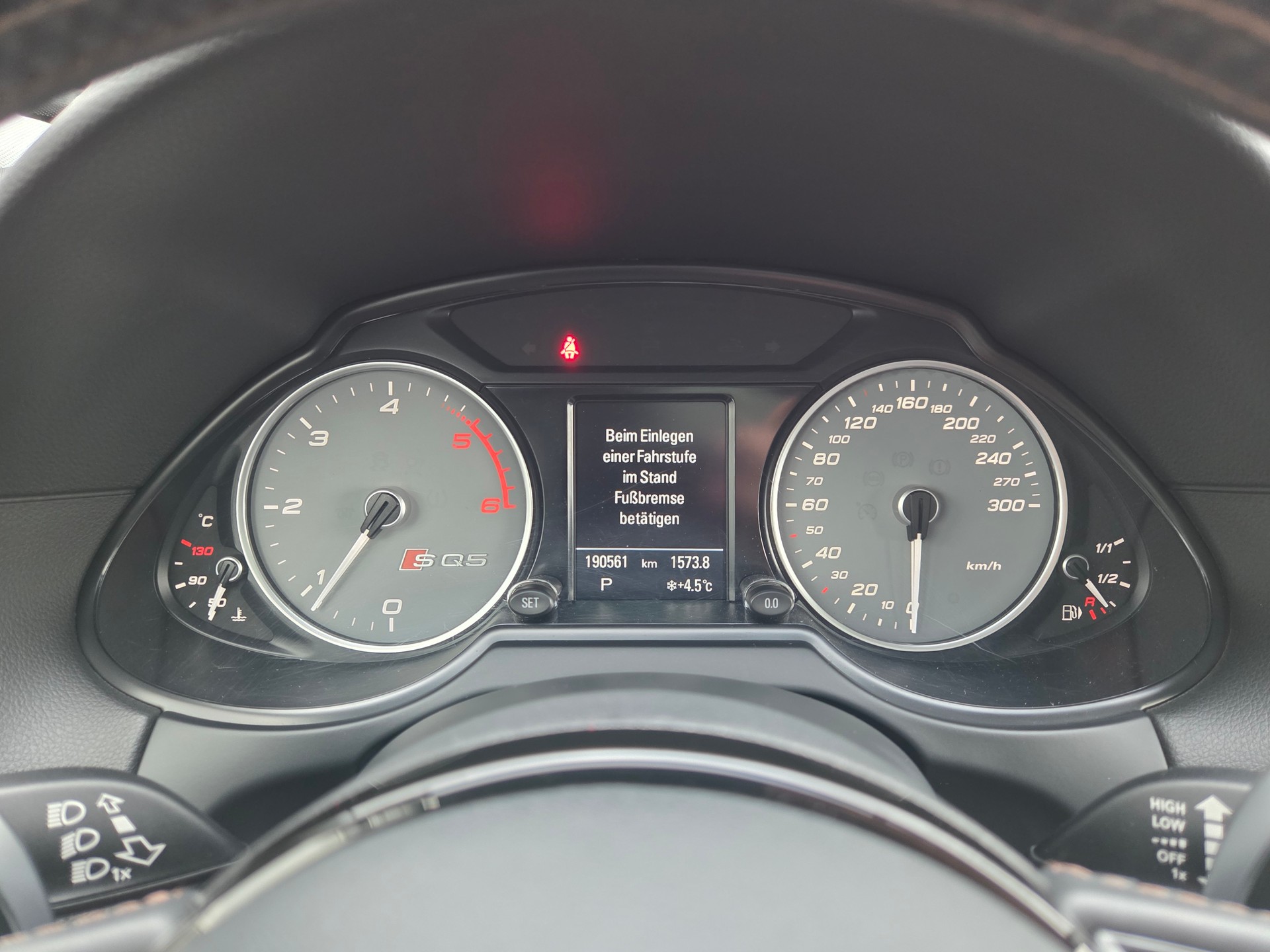 AUDI SQ5 3.0 TDI quattro tiptronic-image-16