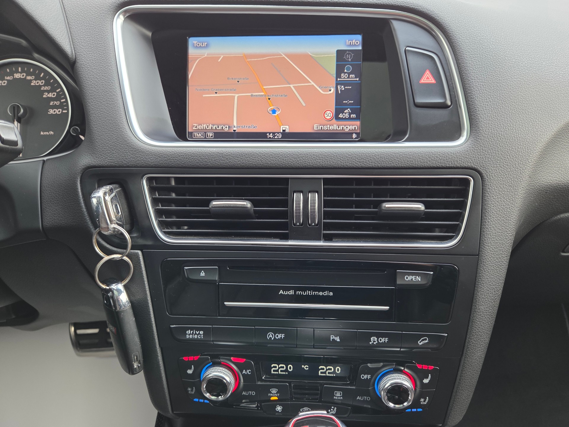AUDI SQ5 3.0 TDI quattro tiptronic-image-18