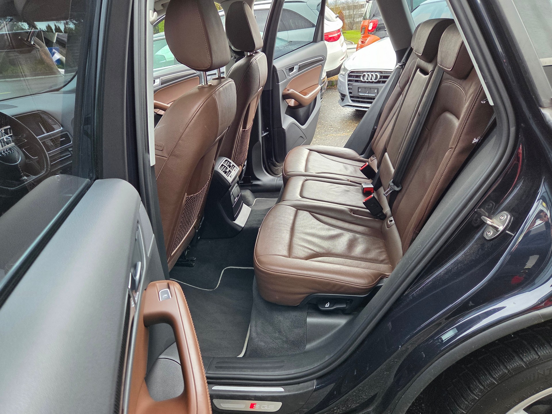 AUDI SQ5 3.0 TDI quattro tiptronic-image-8