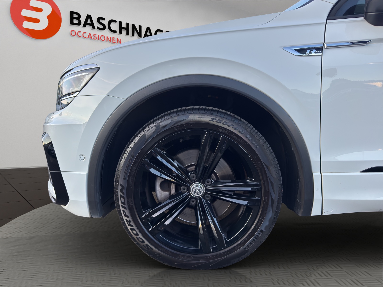 VW Tiguan 2.0TSI Highline 4Motion DSG-image-6
