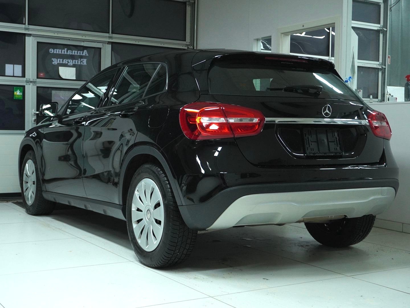 MERCEDES-BENZ GLA 200 CDI Swiss Star Edition 4Matic 7G-DCT-image-1