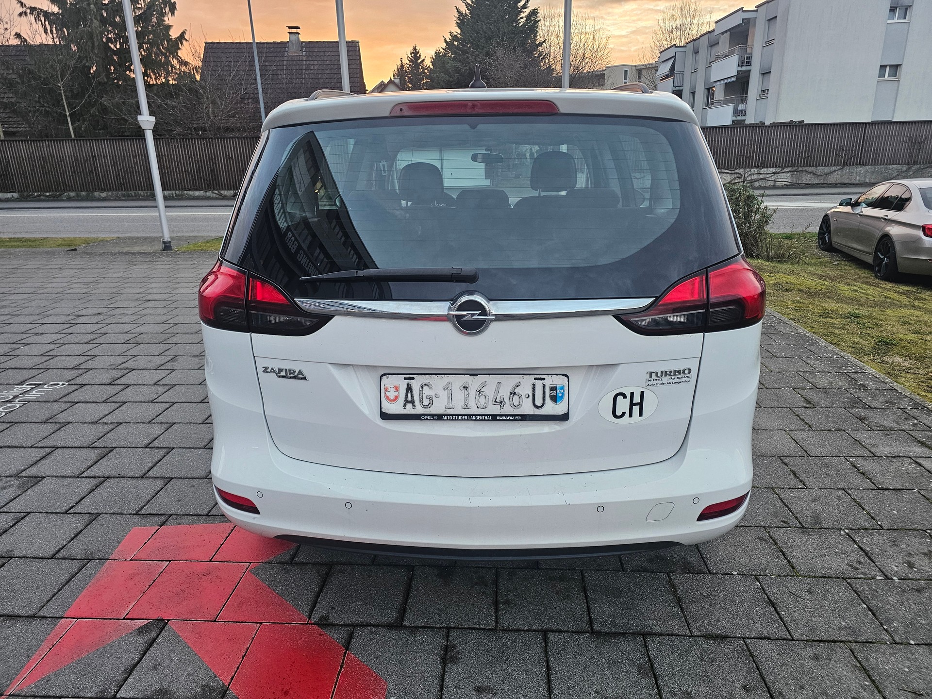 OPEL Zafira Tourer 1.4i 16V Turbo Automatic-image-7