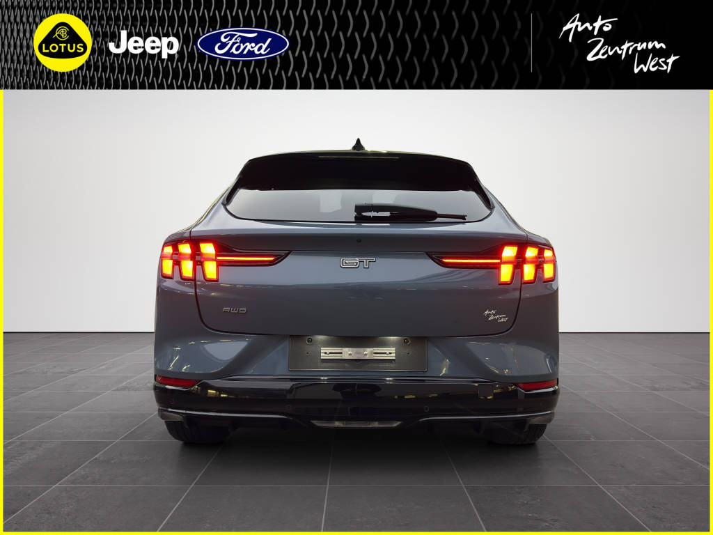 FORD Mustang Mach-E Extended GT AWD-image-3