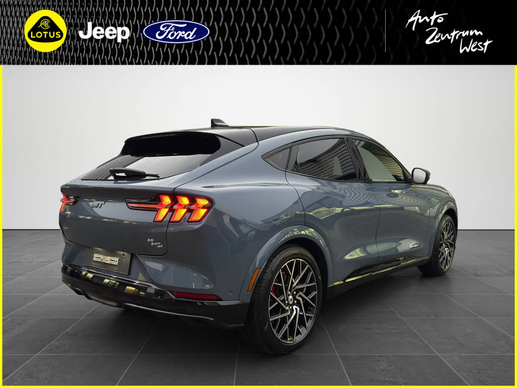 FORD Mustang Mach-E Extended GT AWD-image-4