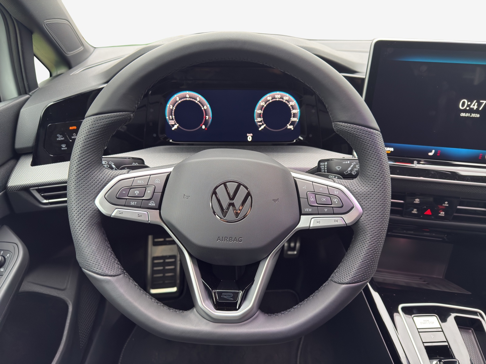 VW Golf 1.5 e TSI mHEV R-Line DSG-image-9