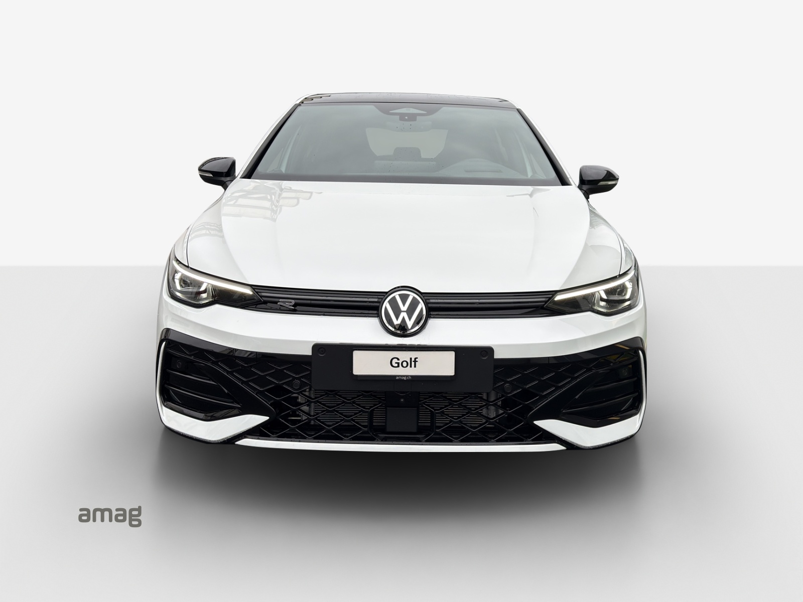 VW Golf 1.5 e TSI mHEV R-Line DSG-image-6