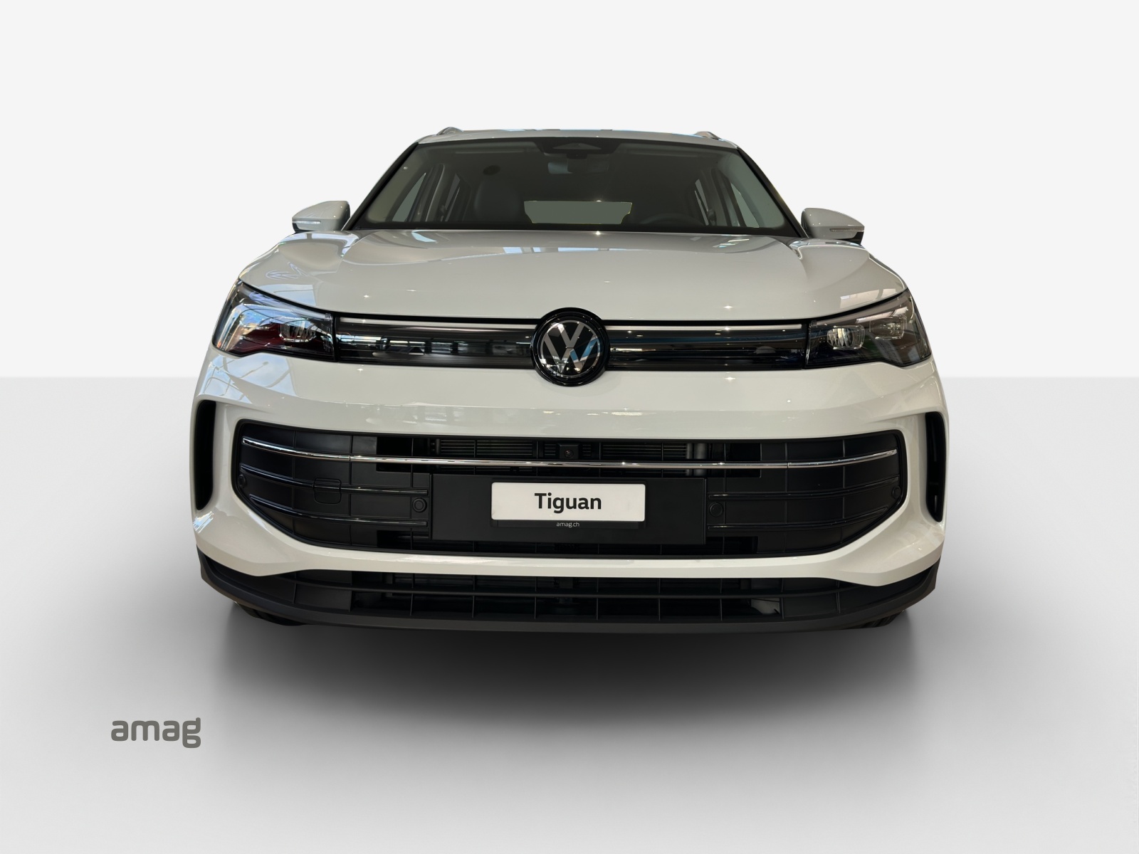 VW Tiguan 2.0 TSI DSG Life 4Motion-image-0