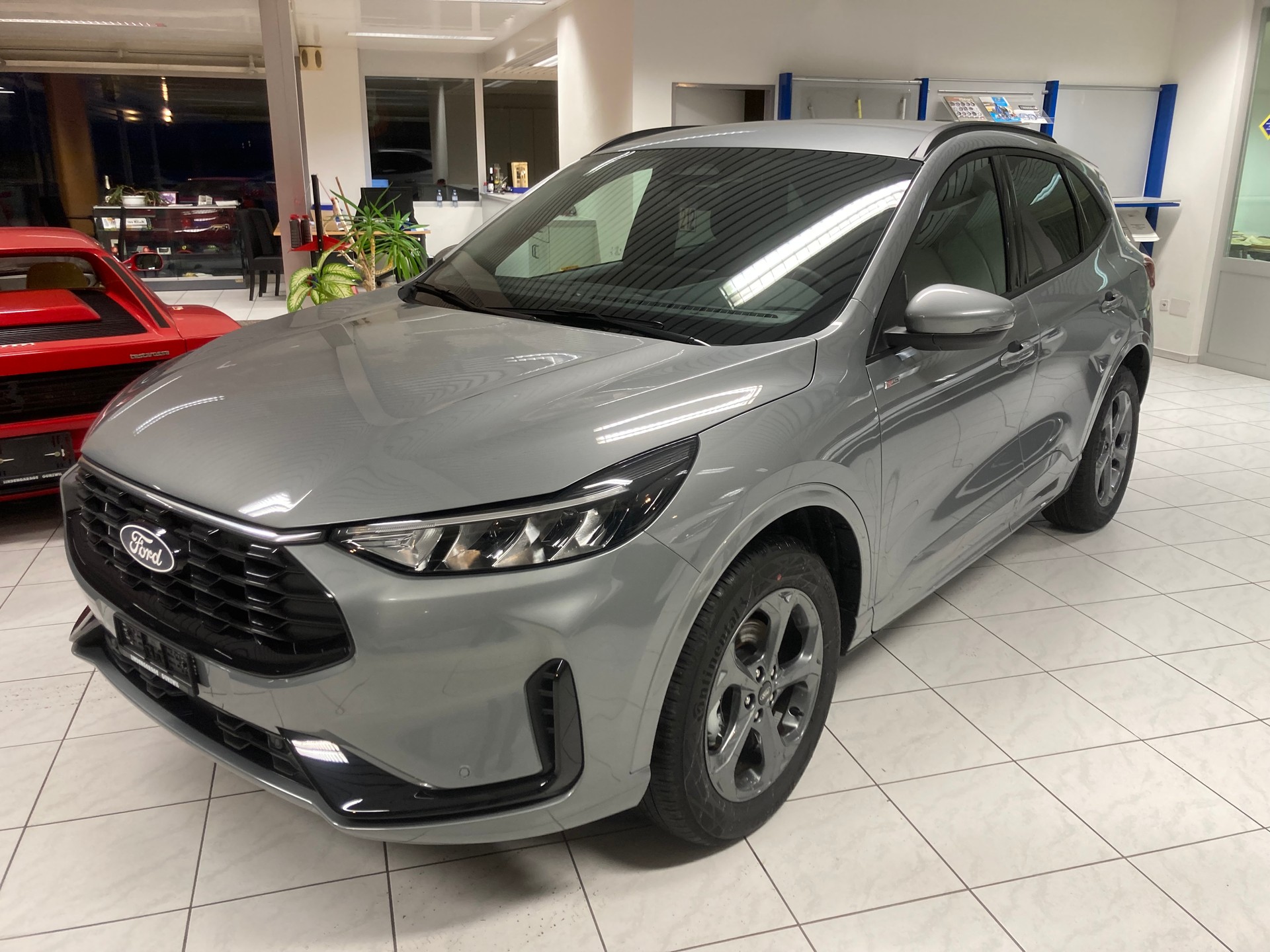 FORD Kuga 2.5 FHEV ST-Line 4WD-image-0