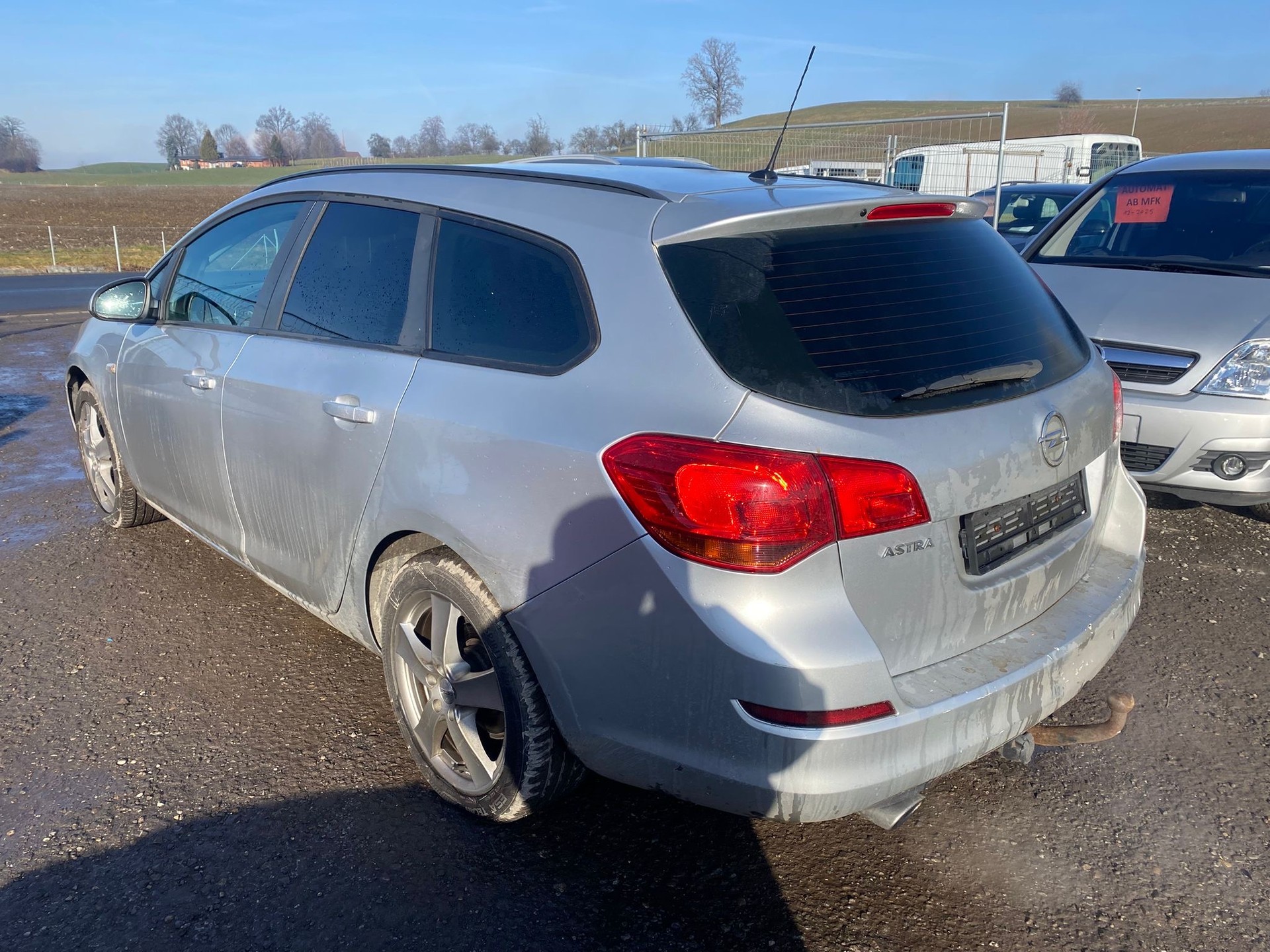 OPEL Astra SportsTourer 1.4i 16V Turbo Sport-image-3