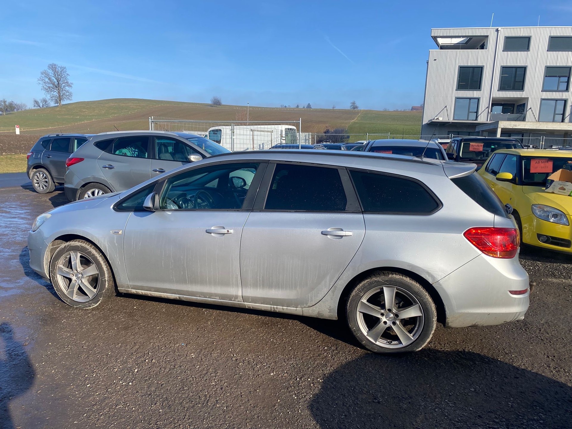 OPEL Astra SportsTourer 1.4i 16V Turbo Sport-image-4
