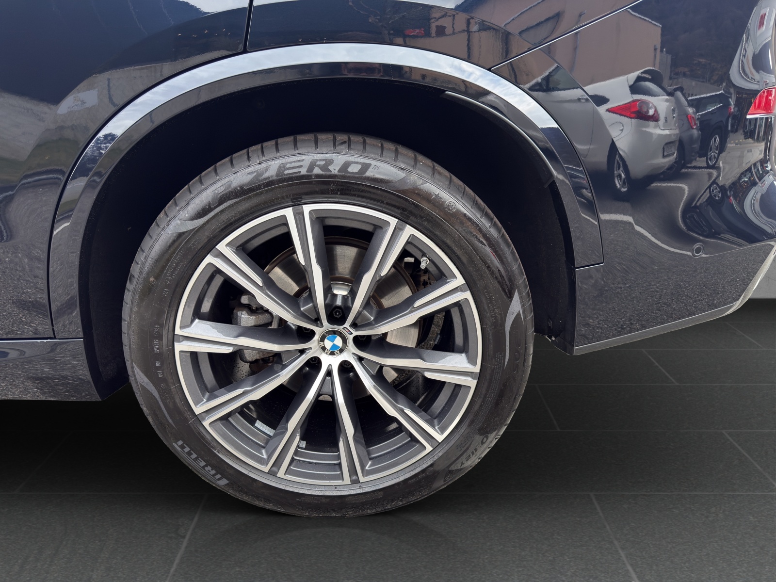 BMW X5 xDrive 48V 30d M Sport Steptronic-image-11
