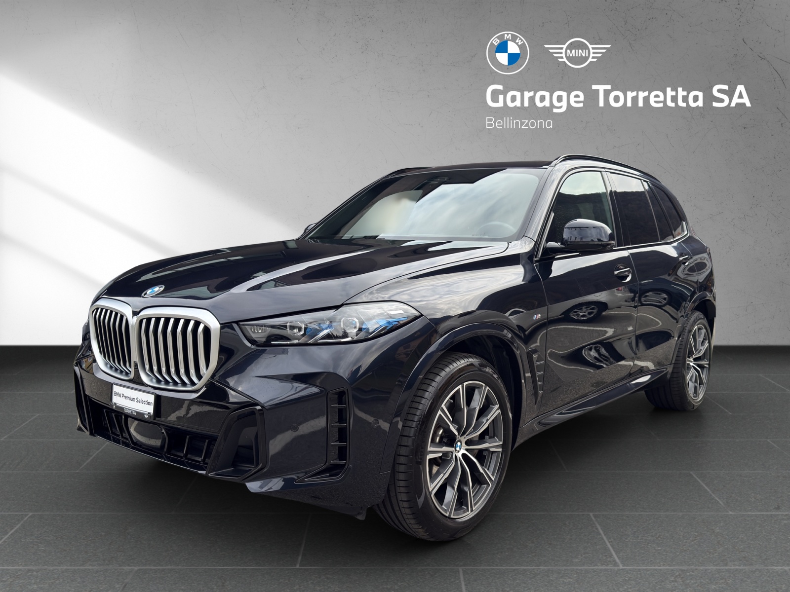 BMW X5 xDrive 48V 30d M Sport Steptronic-image-0