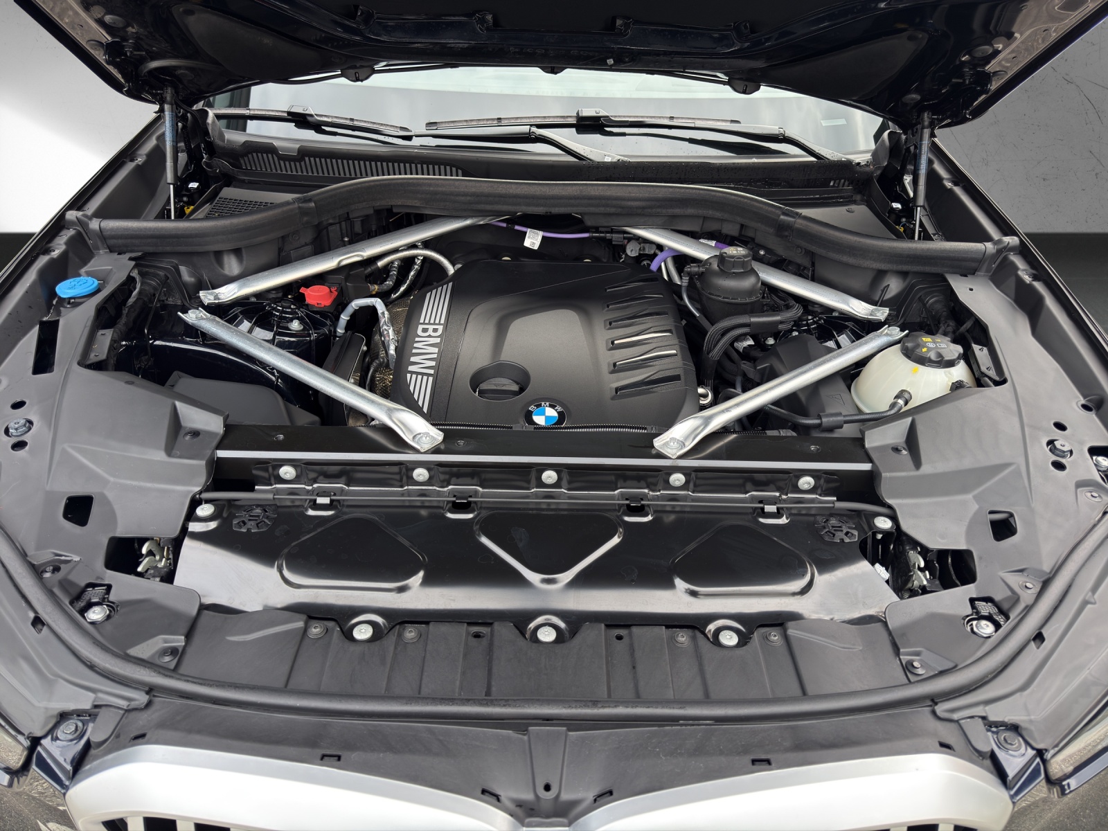 BMW X5 xDrive 48V 30d M Sport Steptronic-image-18