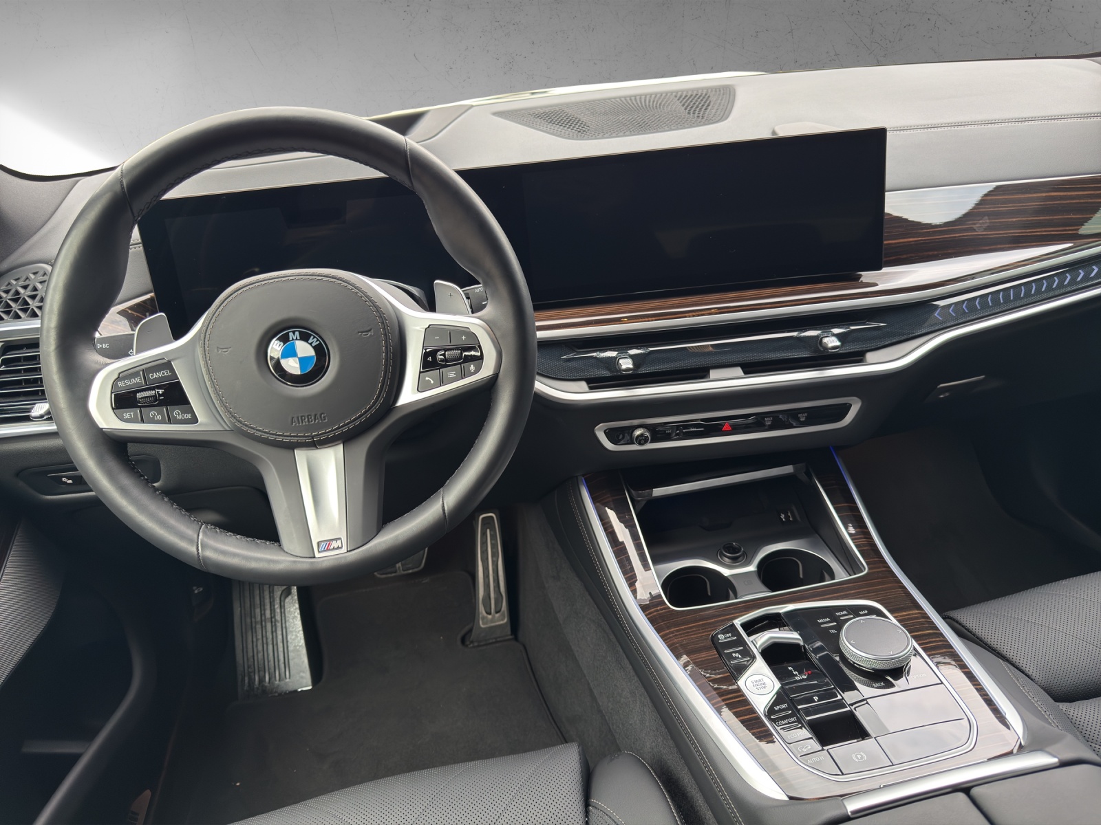 BMW X5 xDrive 48V 30d M Sport Steptronic-image-13