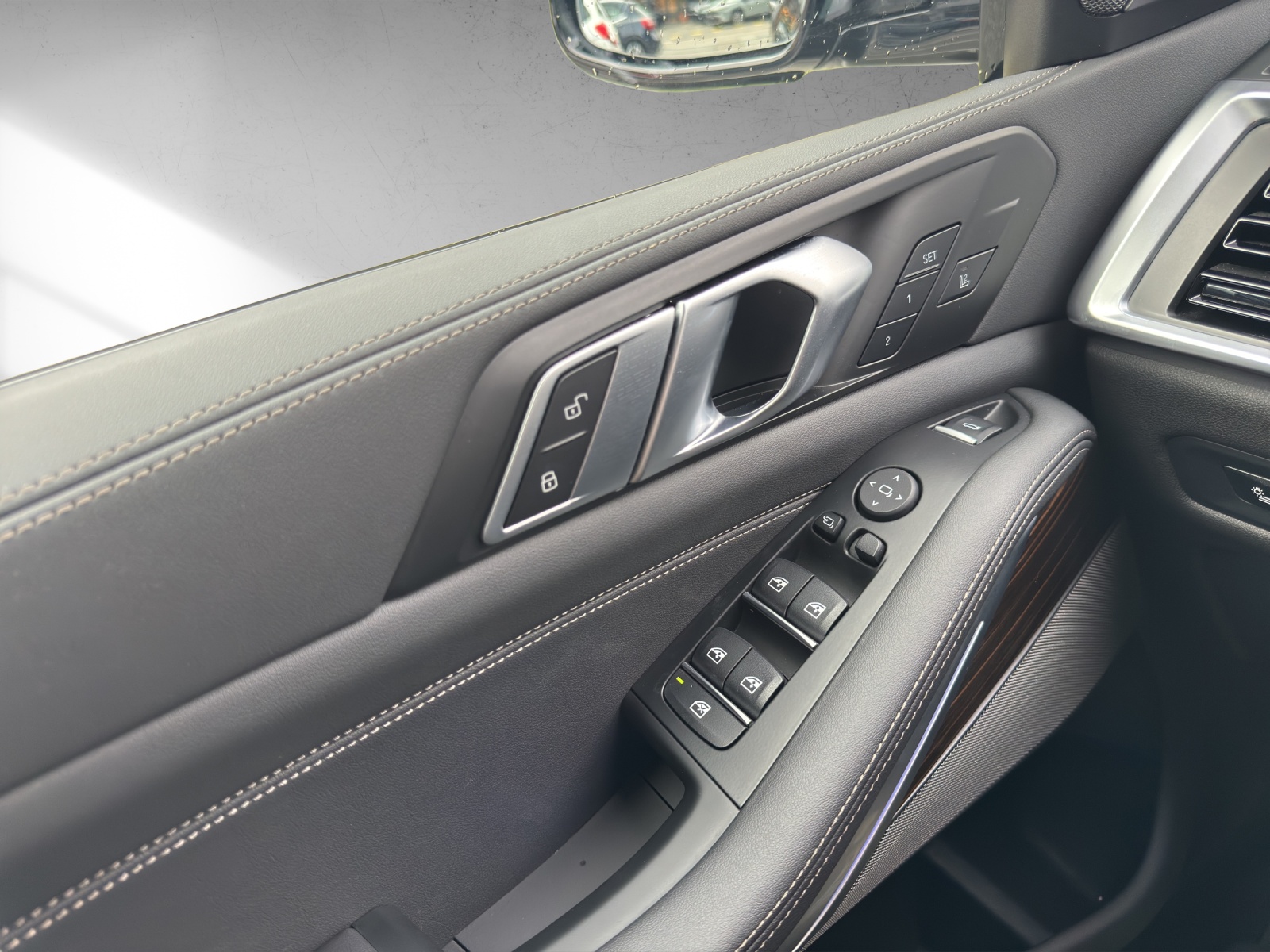 BMW X5 xDrive 48V 30d M Sport Steptronic-image-14