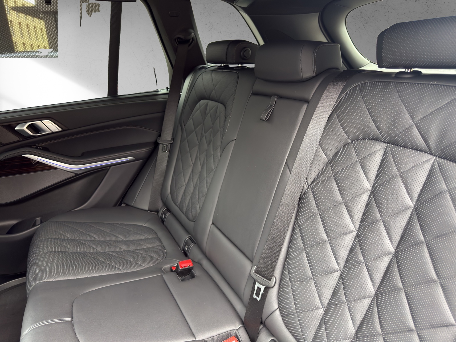 BMW X5 xDrive 48V 30d M Sport Steptronic-image-16
