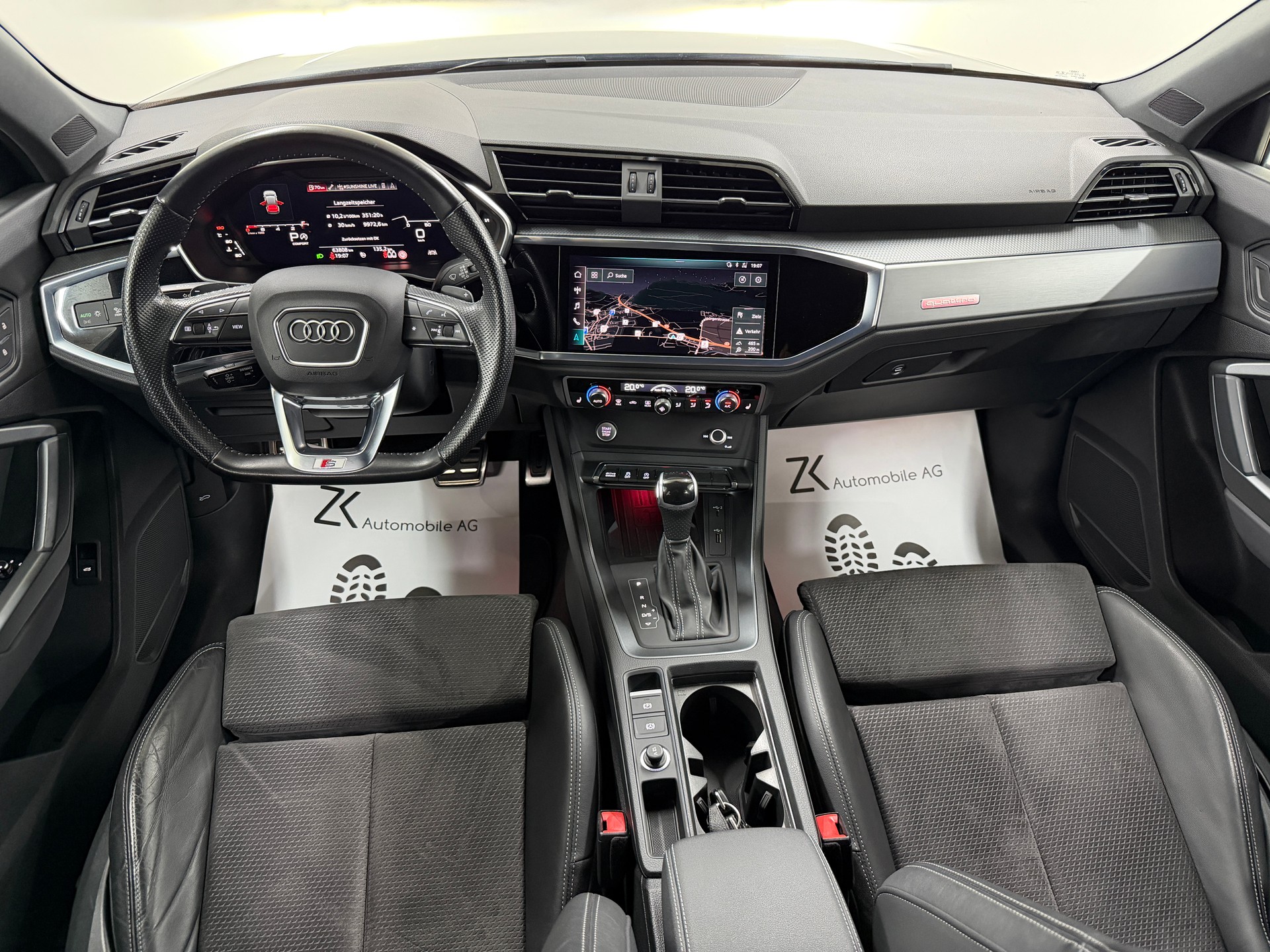 AUDI Q3 Sportback 40 TFSI S line quattro Midnight Black S-tronic / 360° Kamera / virtual Cockpit / Komfortschlüssel /-image-9