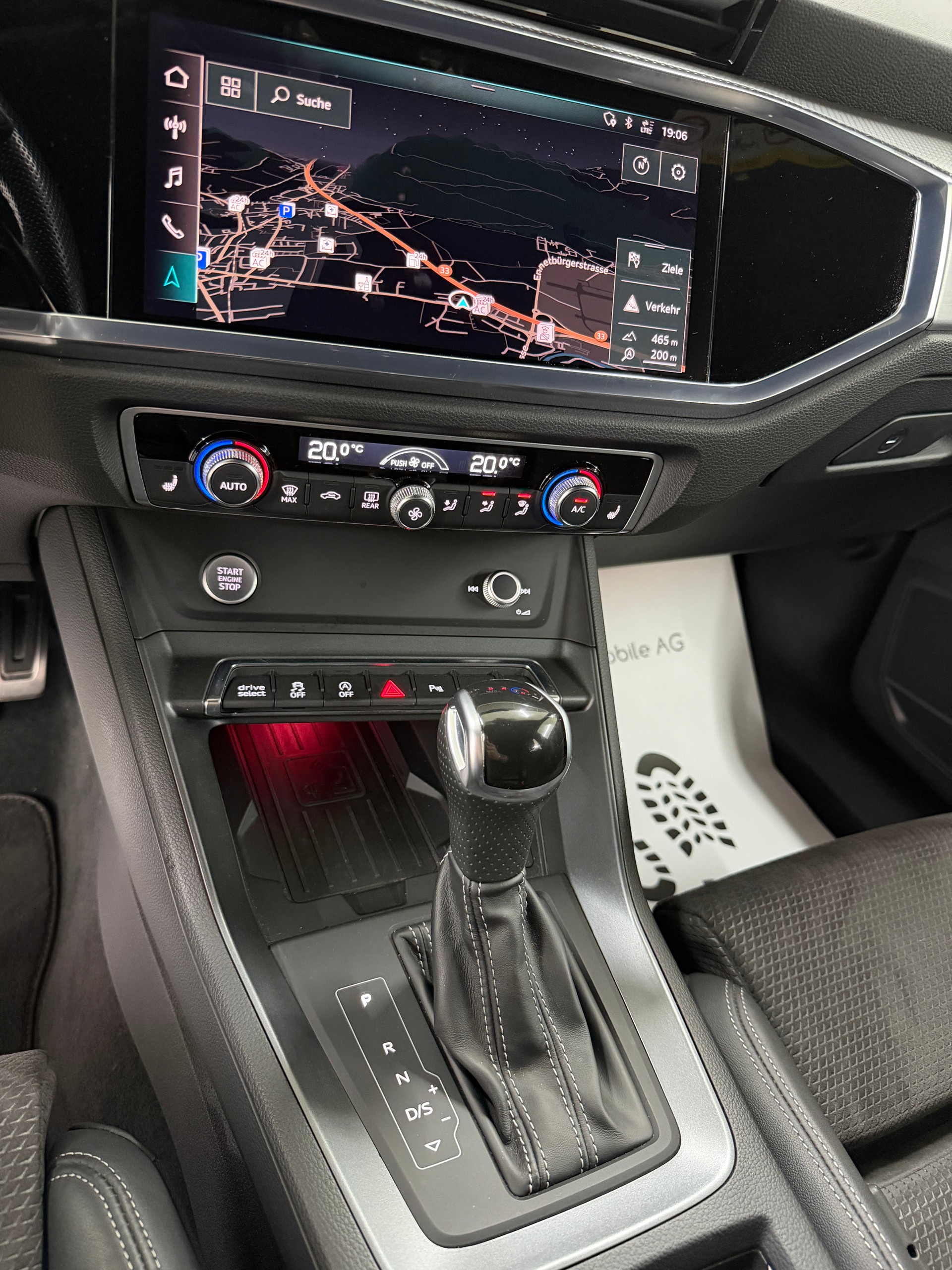 AUDI Q3 Sportback 40 TFSI S line quattro Midnight Black S-tronic / 360° Kamera / virtual Cockpit / Komfortschlüssel /-image-17