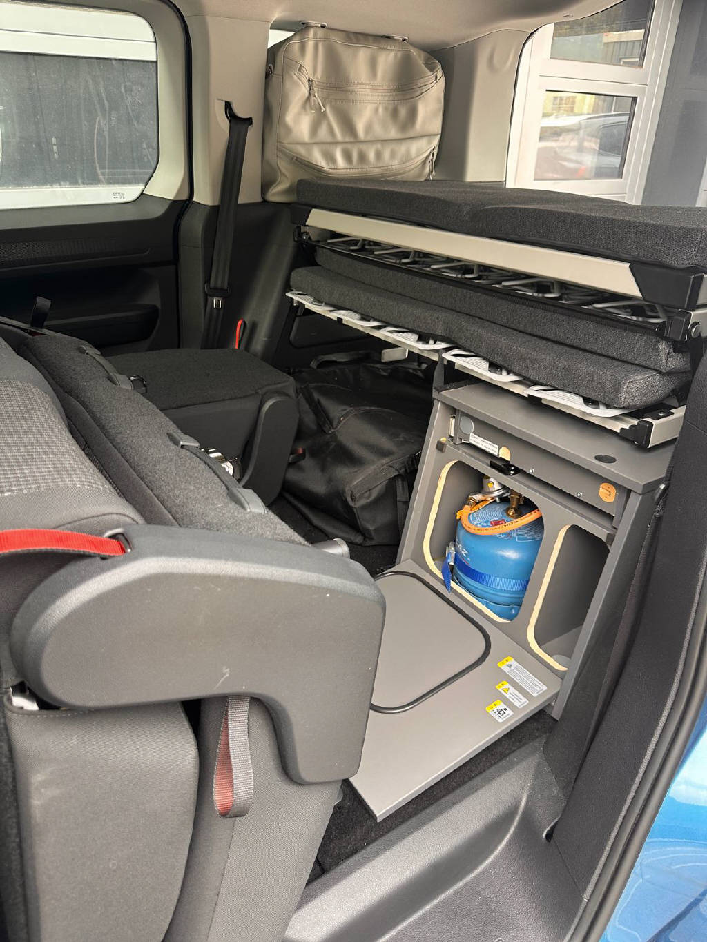 VW Caddy 2.0 TDI 122 California Spirit DSG-image-10