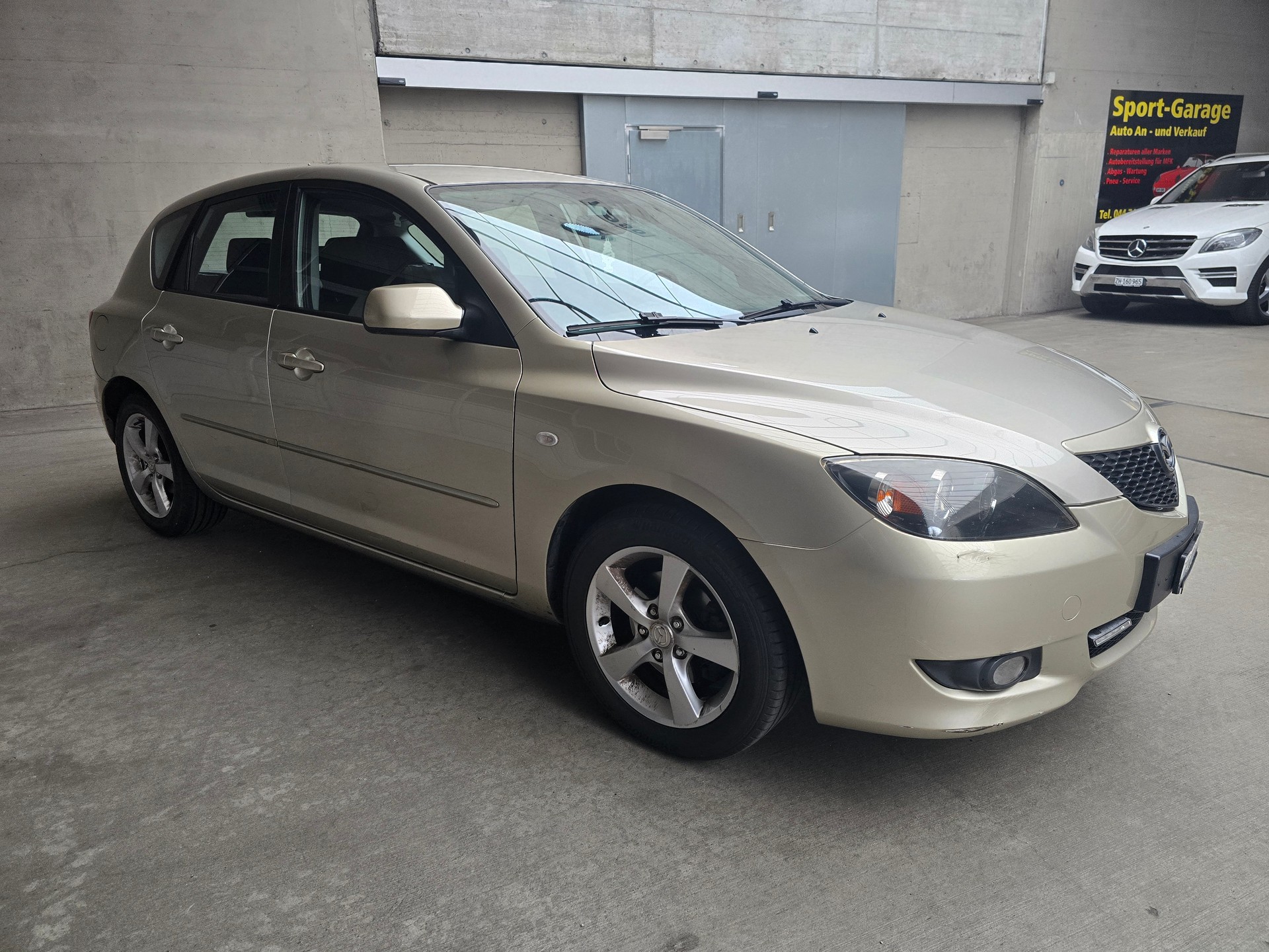 MAZDA 3 1.6 16V Confort-image-0