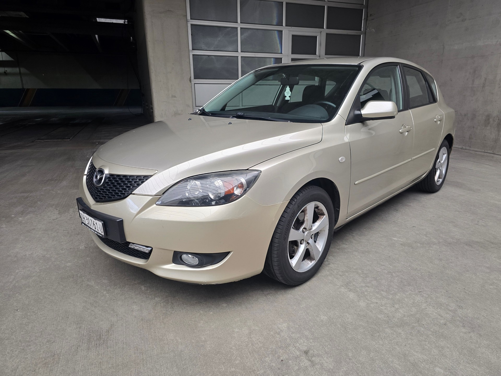 MAZDA 3 1.6 16V Confort-image-1