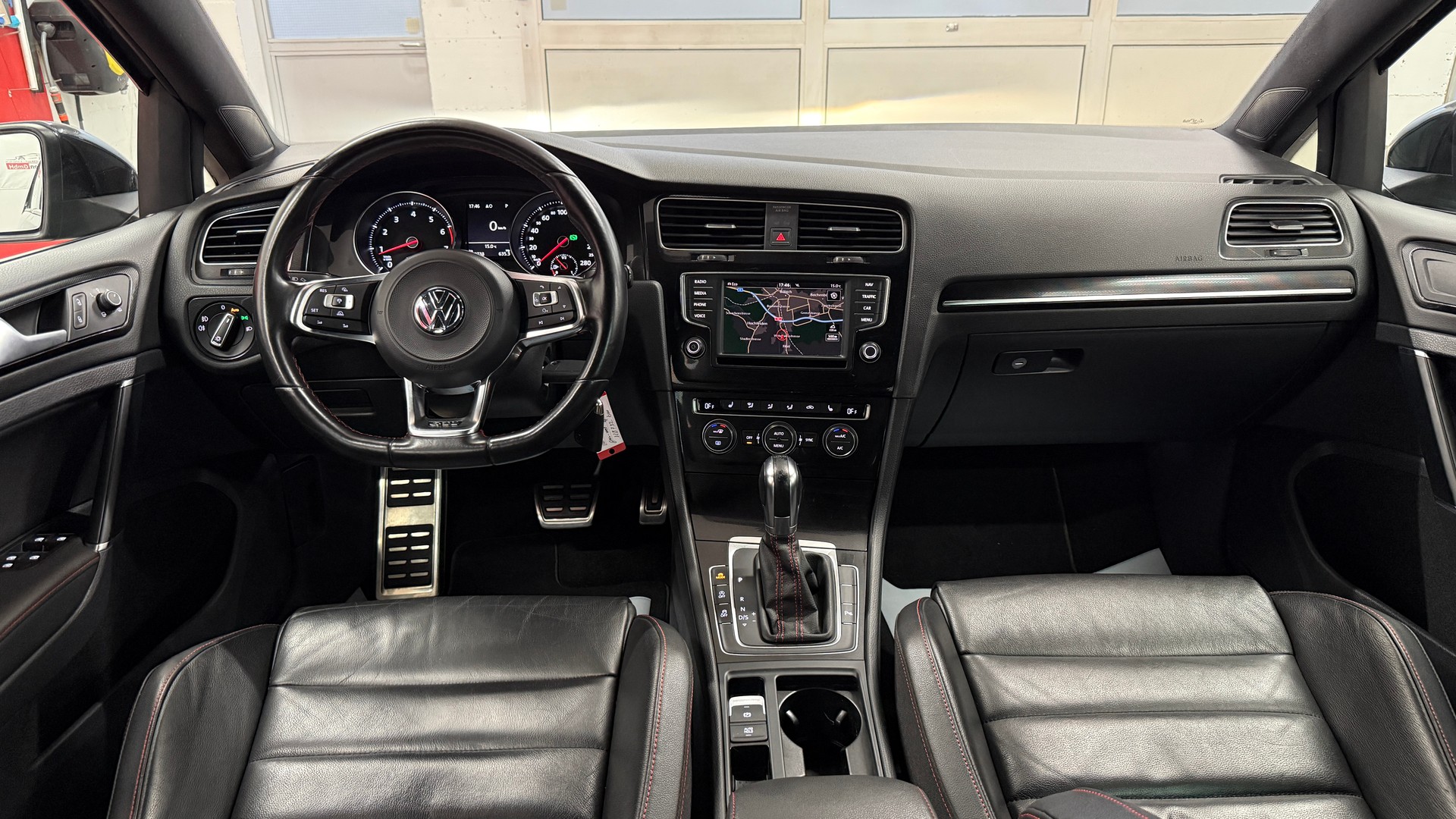 VW Golf 2.0 TSI GTI Performance DSG, Gepflegtes CH Fahrzeug*ab*MFK*Servicegepflegt*8Xberädert*DAB* 12Monate/20000km Garantie*-image-17