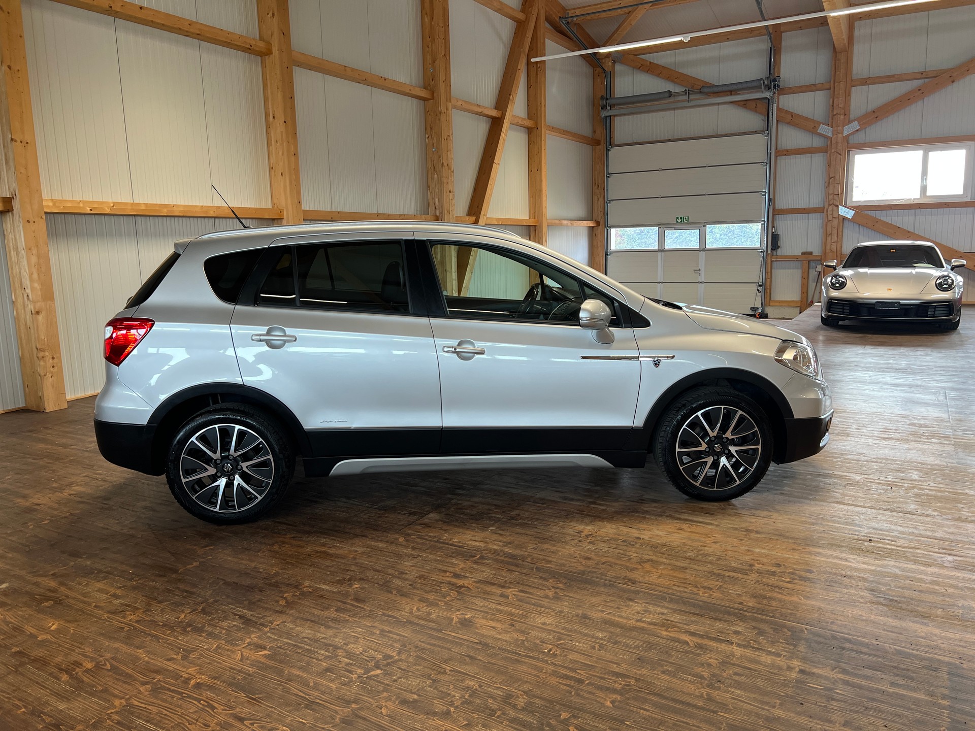 SUZUKI SX4 S-Cross 1.6 16V Sergio Cellano Top 4WD CVT7-image-3