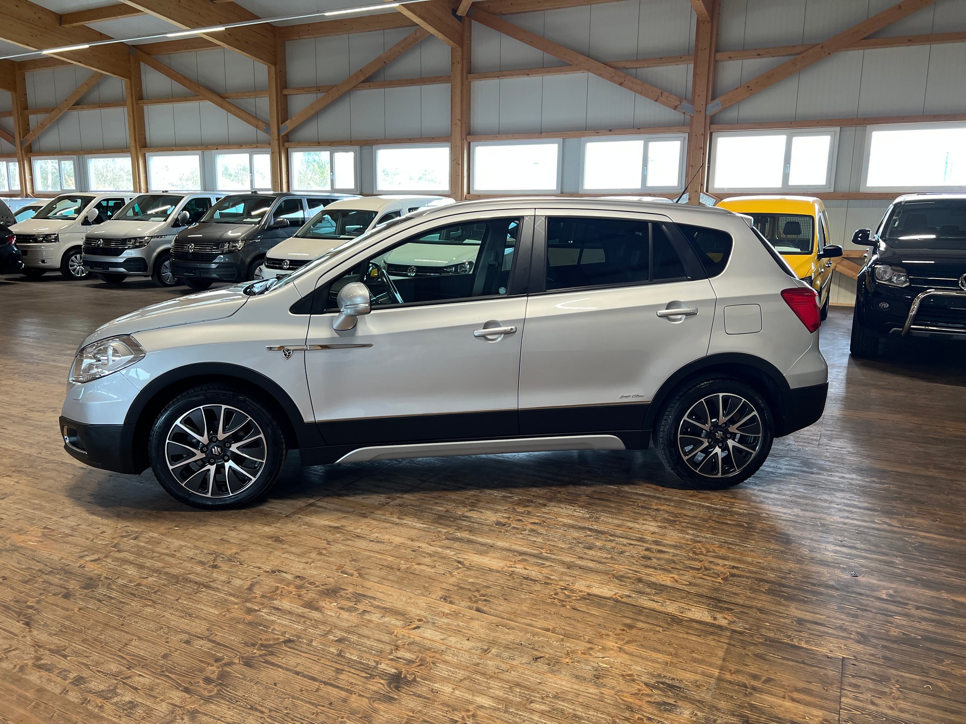 SUZUKI SX4 S-Cross 1.6 16V Sergio Cellano Top 4WD CVT7-image-7