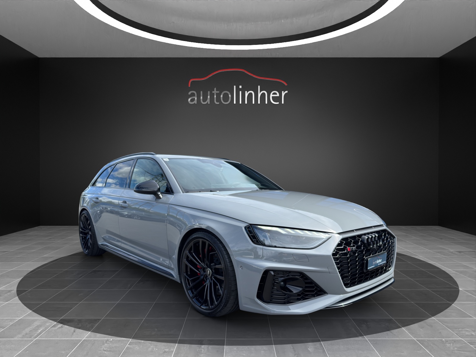 AUDI RS4 Avant quattro tiptronic-image-5