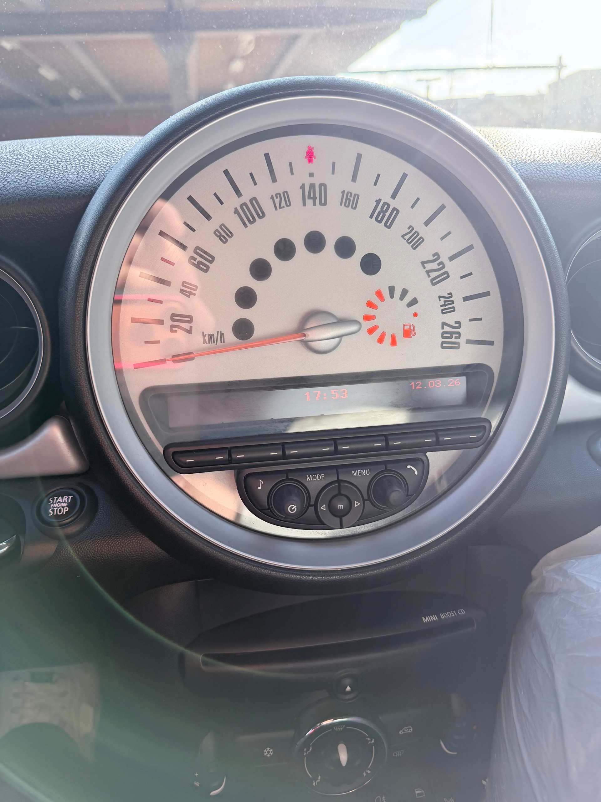 MINI Cooper Coupé-image-12