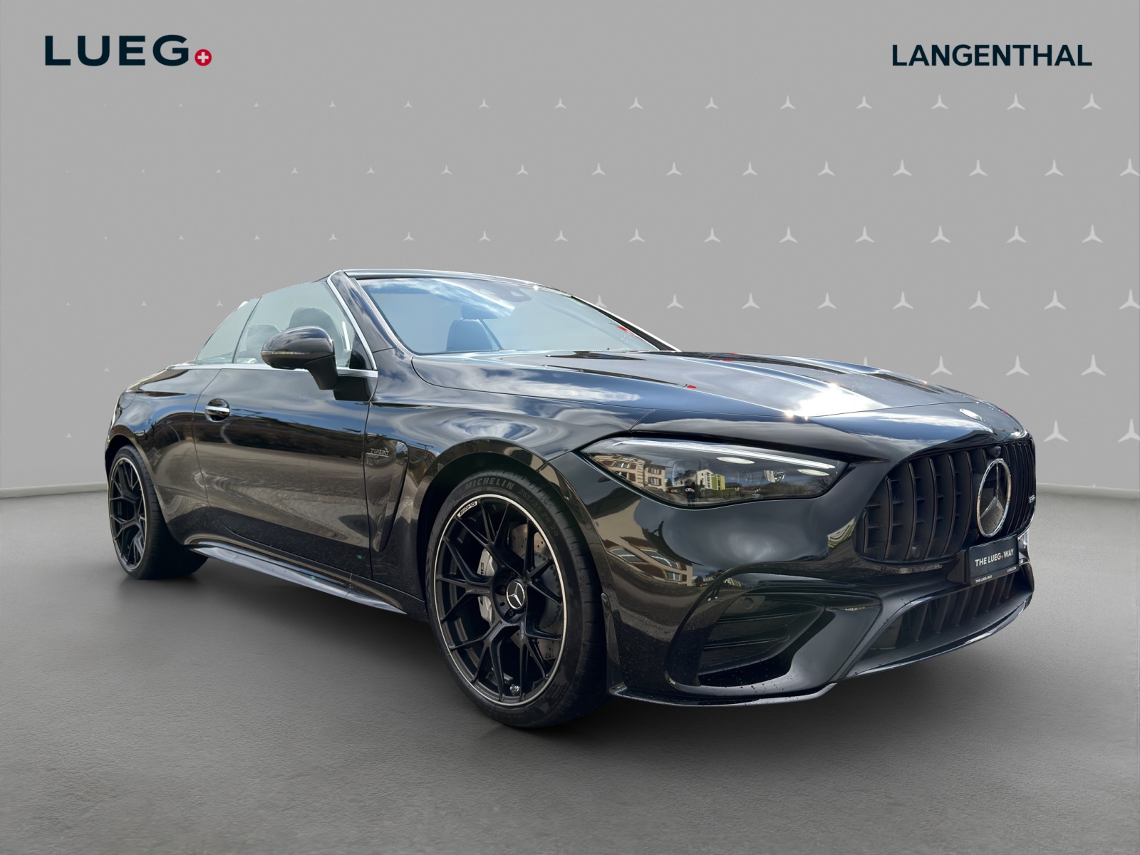 MERCEDES-BENZ CLE AMG 53 Cabrio 4Matic+ 9G-Tronic-image-4