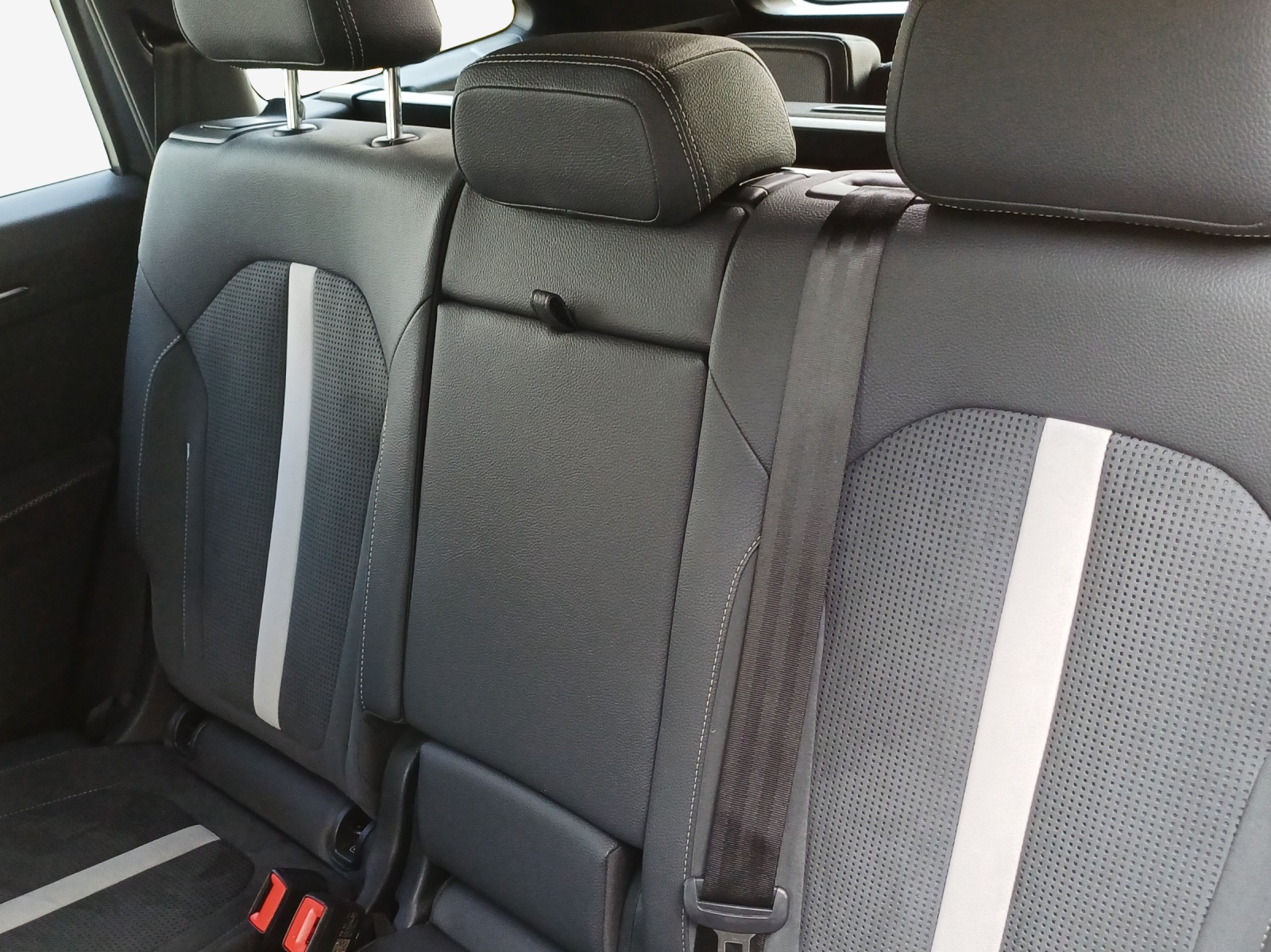 SKODA Kodiaq 2.0 TDI Sportline 4x4-image-11