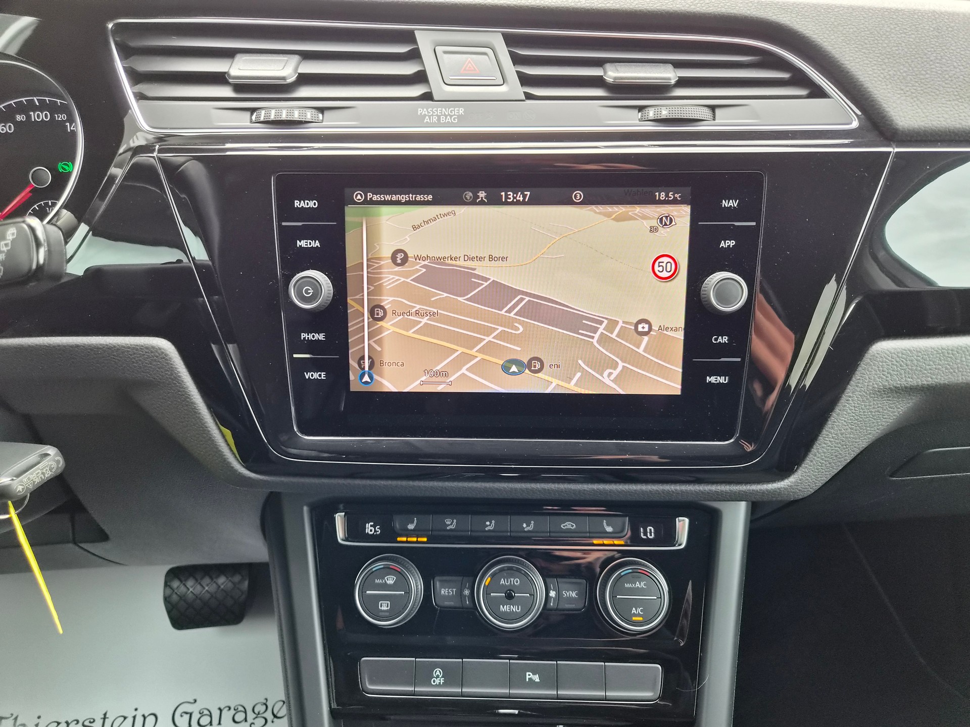 VW Touran 1.5 TSI EVO Comfortline DSG Ausführung 7 Sitzplätze-image-18