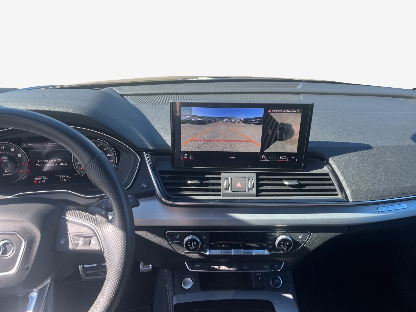 AUDI Q5 Sportback 45 TFSI S line quattro S-tronic-image-10