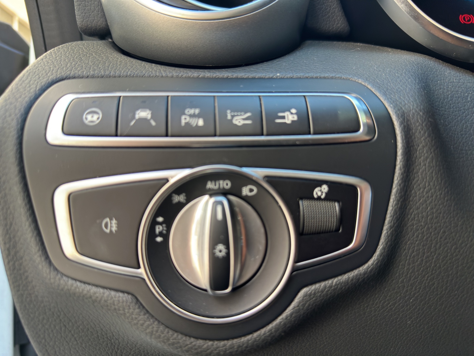 MERCEDES-BENZ C 43 AMG 4Matic 9G-tronic-image-19