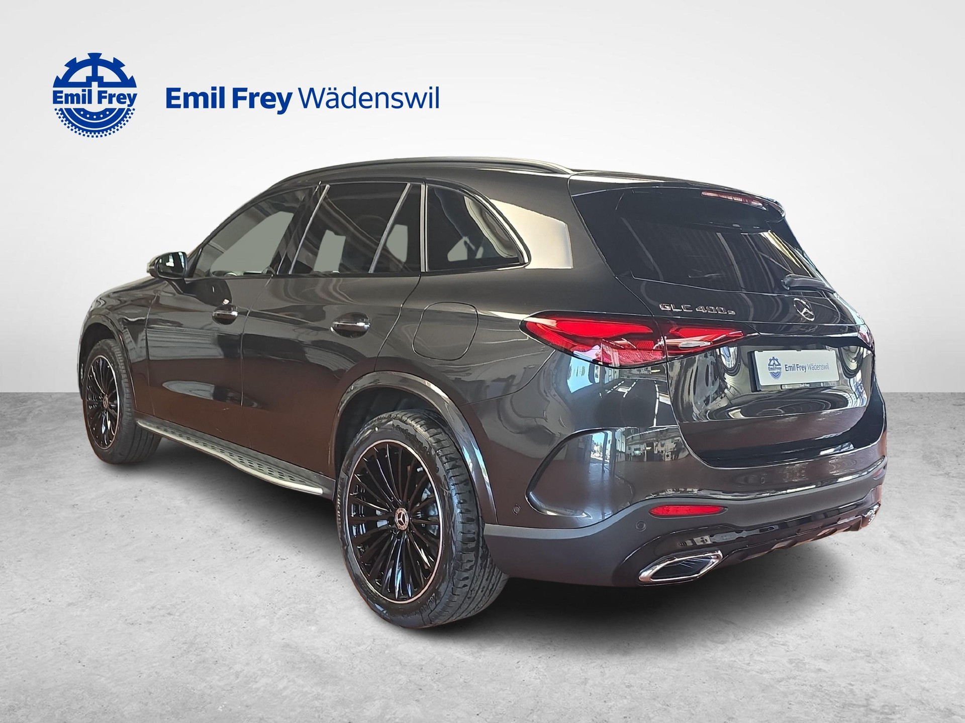 MERCEDES-BENZ GLC 400 e 4MATIC EQ Star AMG Line-image-2