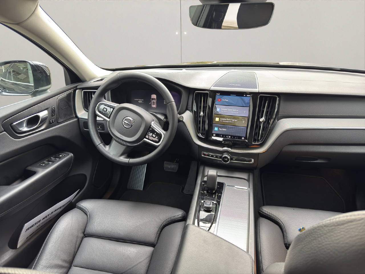 VOLVO XC60 2.0 T6 TE Ultimate Bright eAWD-image-8