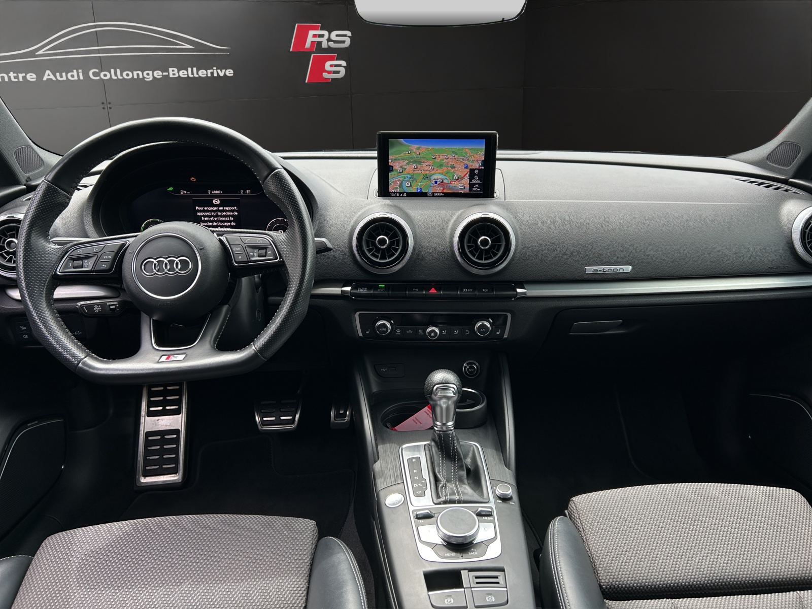 AUDI A3 Sportback 1.4 e-tron Sport S-tronic-image-11