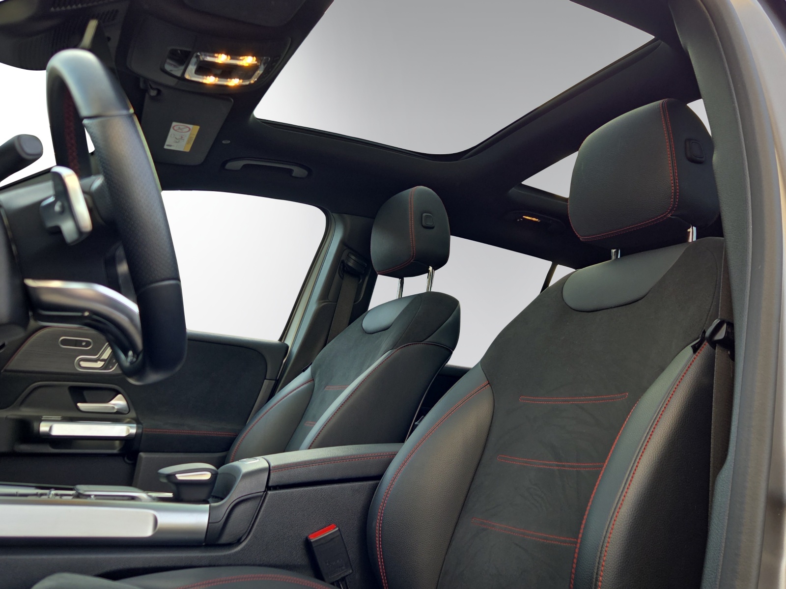 Image MERCEDES-BENZ EQB-350 EQB 350 4Matic Swiss Star AMG Line