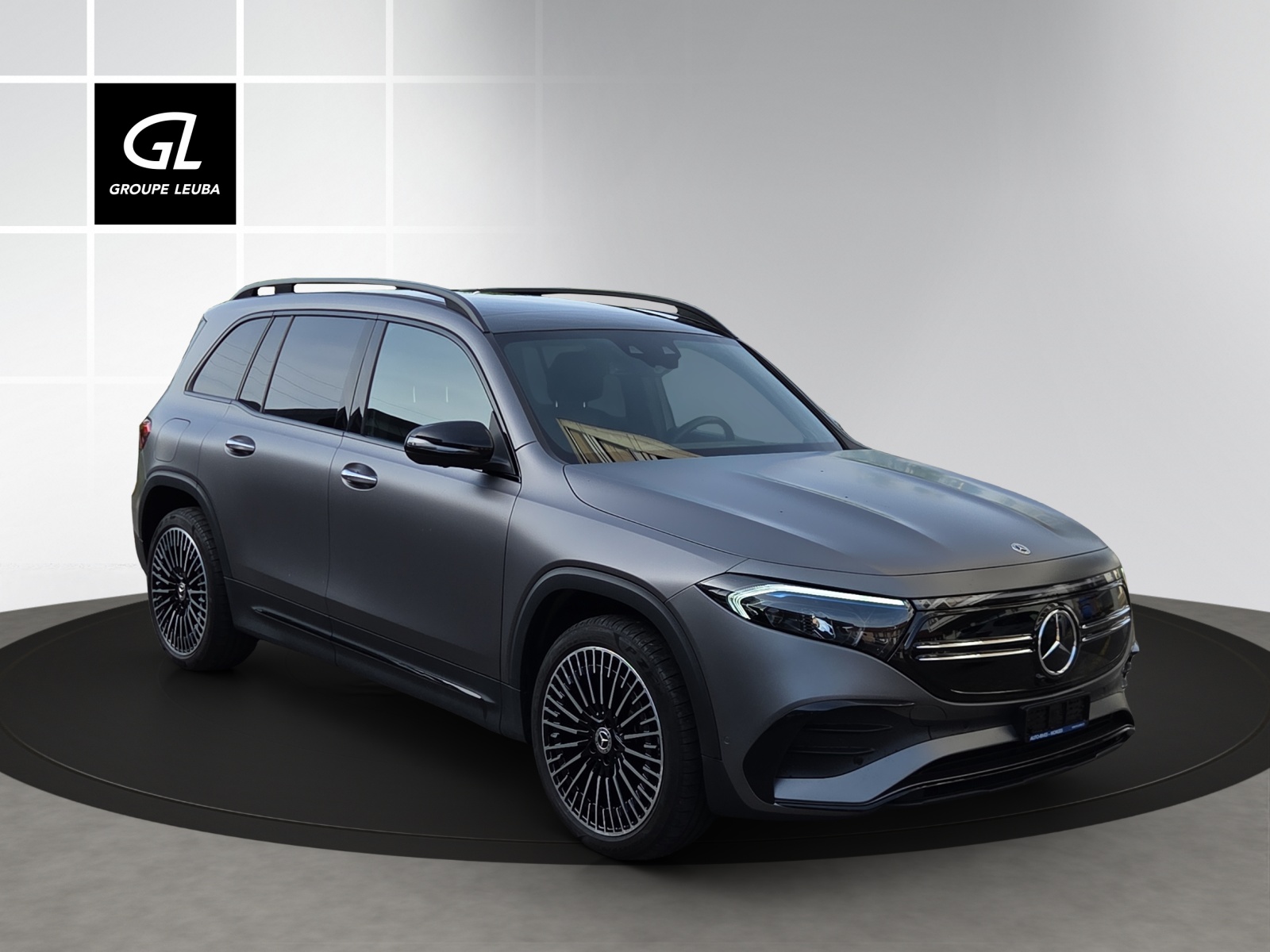 Photo MERCEDES-BENZ EQB-350 EQB 350 4Matic Swiss Star AMG Line