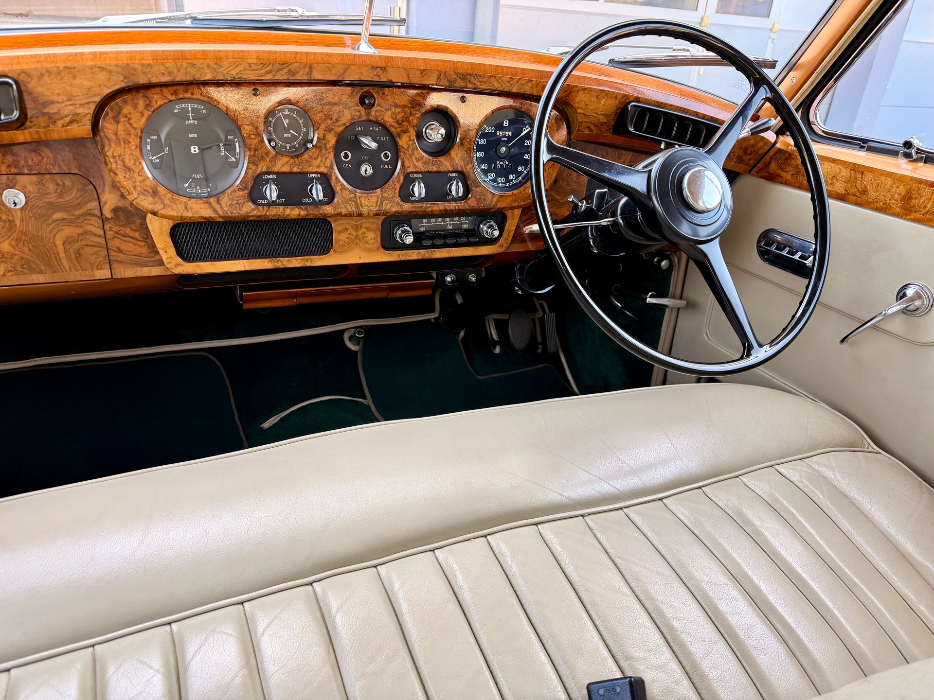 BENTLEY S2 VETERAN-image-16