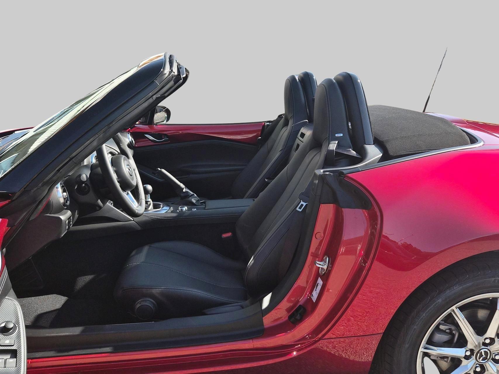 MAZDA MX-5 Skyactiv-G 132 Exclusive-line-image-8