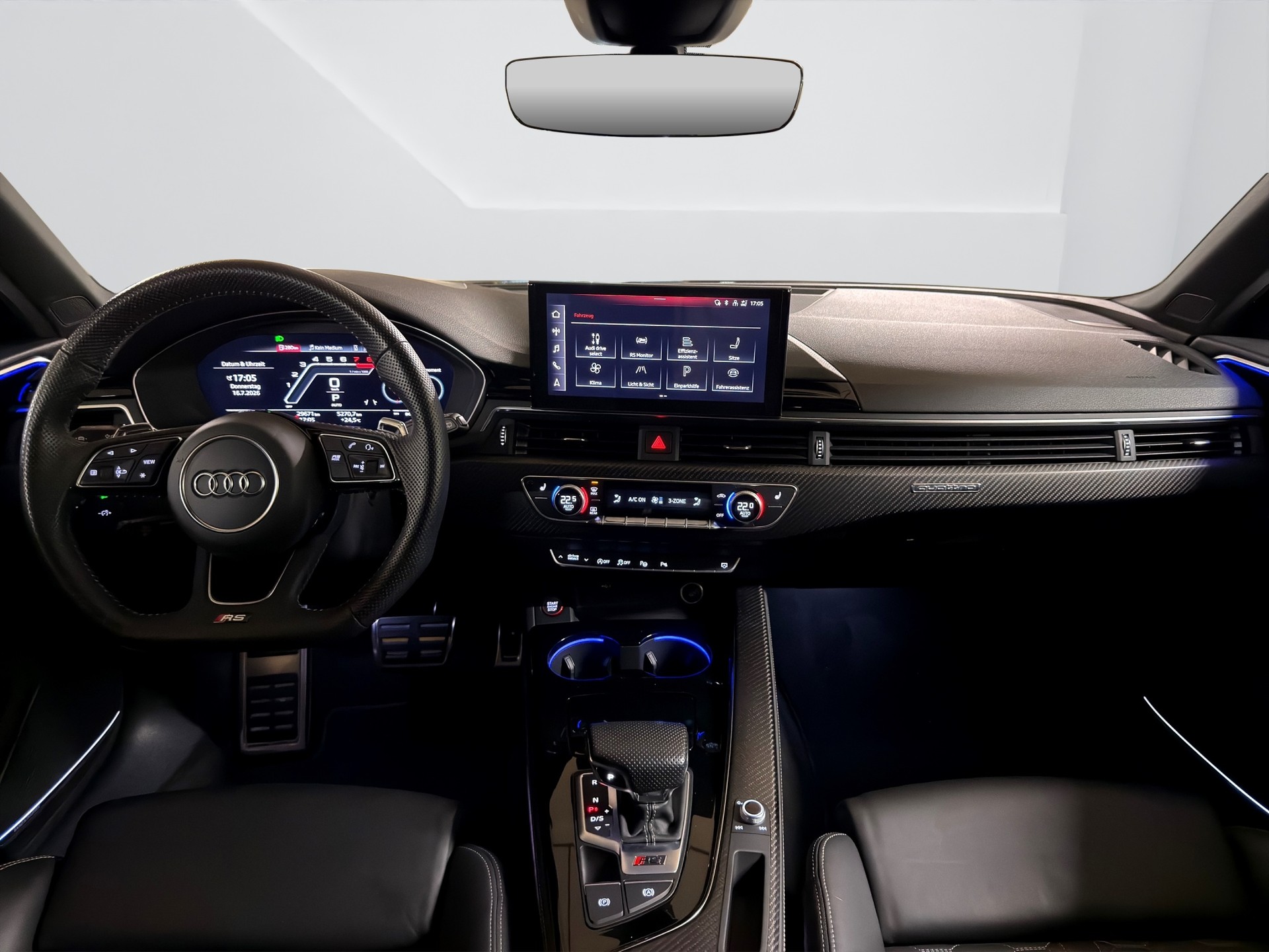 AUDI RS4 Avant quattro tiptronic-image-11