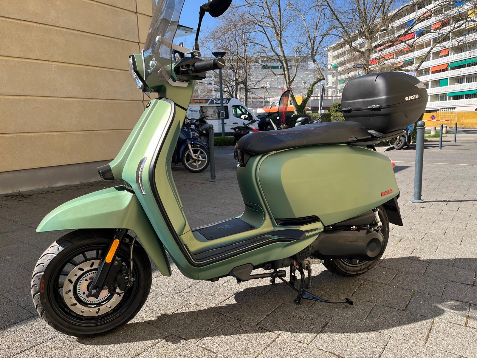 PIAGGIO v125-image-1