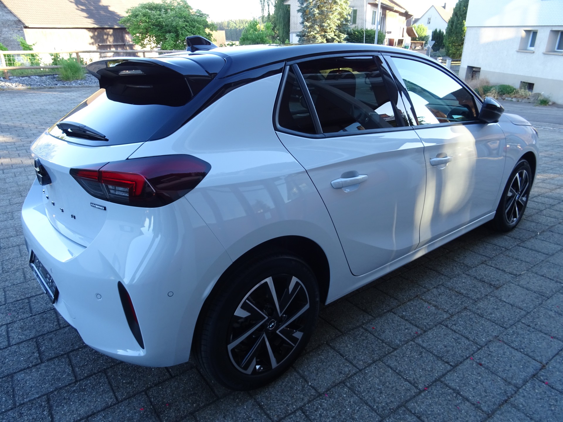 OPEL GS 1.2 Benzin 110PS-image-7